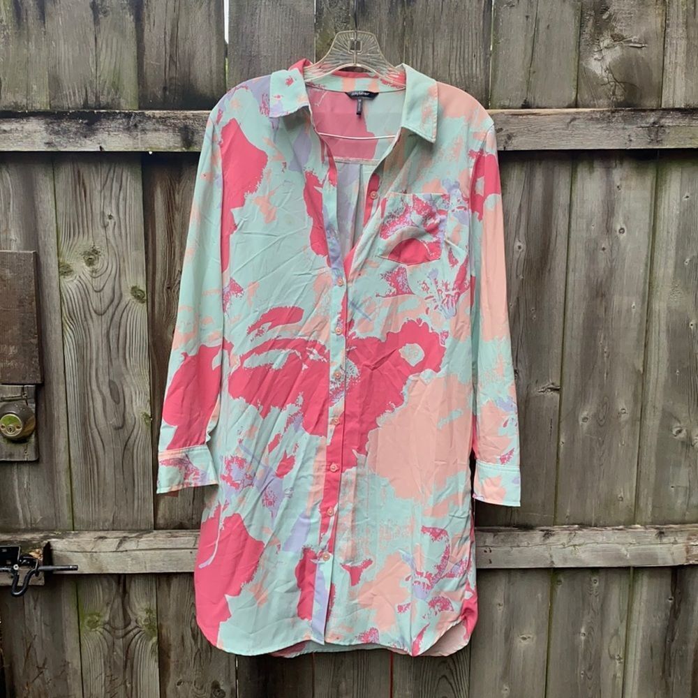 Daisy Fuentes button down shirt dress sz. M